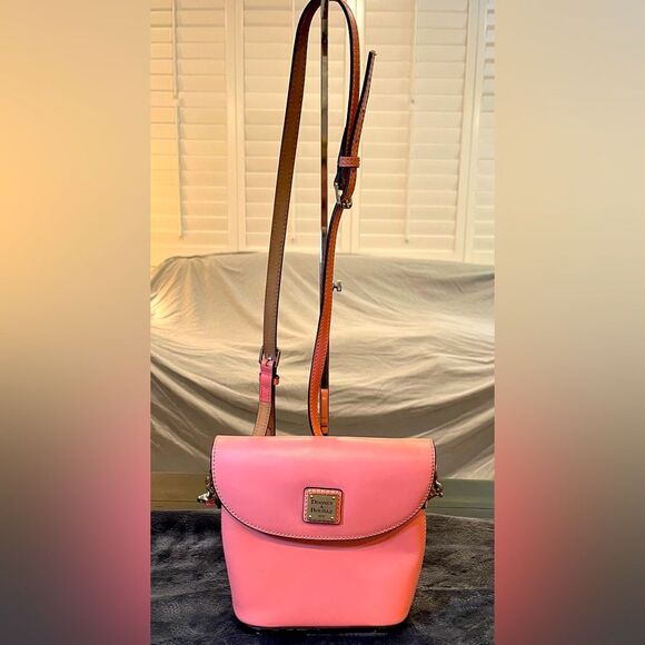 Dooney & Bourke Handbags - Pink Leather Dooney & Bourke Small Saddlebag Style Crossbody Bag